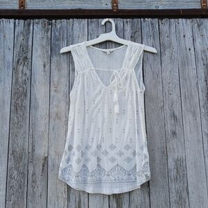 Lucky Brand Women Sz M Tie Neck White And Black Print Pattern Sleeveless Blouse